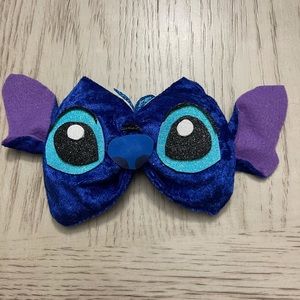 Stitch bow
